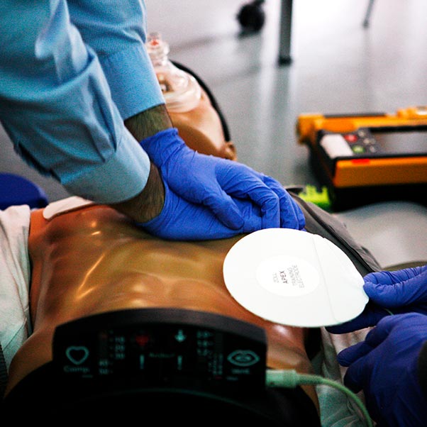 CPR_training-02manikin